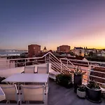 Apartment T1 Oasis With Amazing Terrace