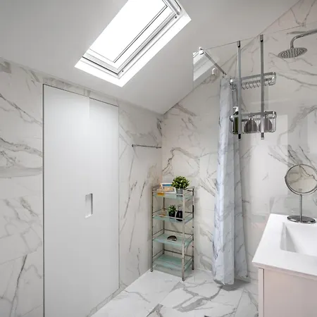 T1 Oasis With Amazing Terrace *