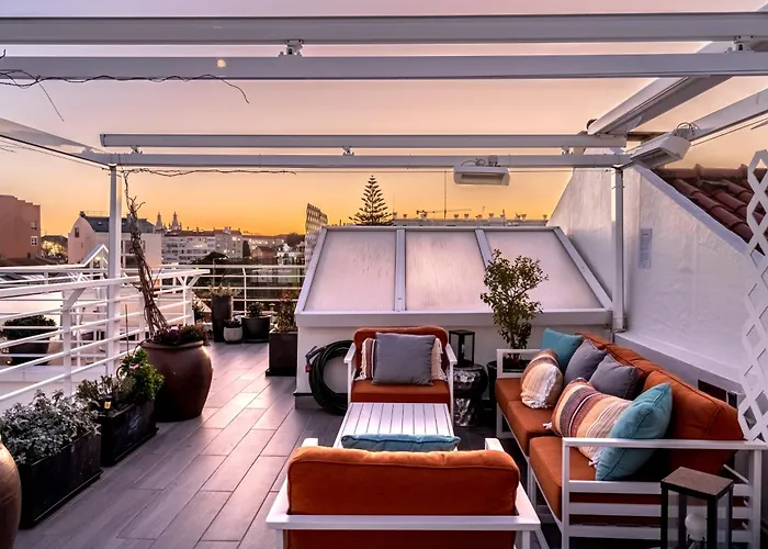 T1 Oasis With Amazing Terrace * Лиссабон