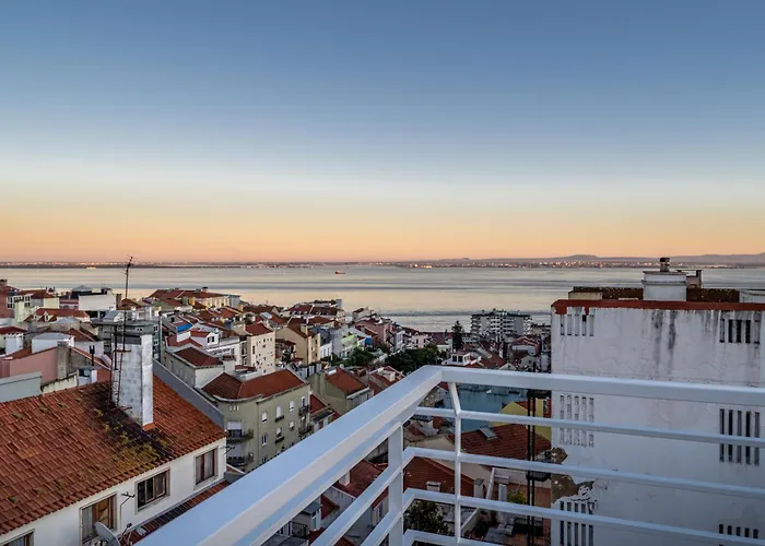 T1 Oasis With Amazing Terrace Apartman Lisboa